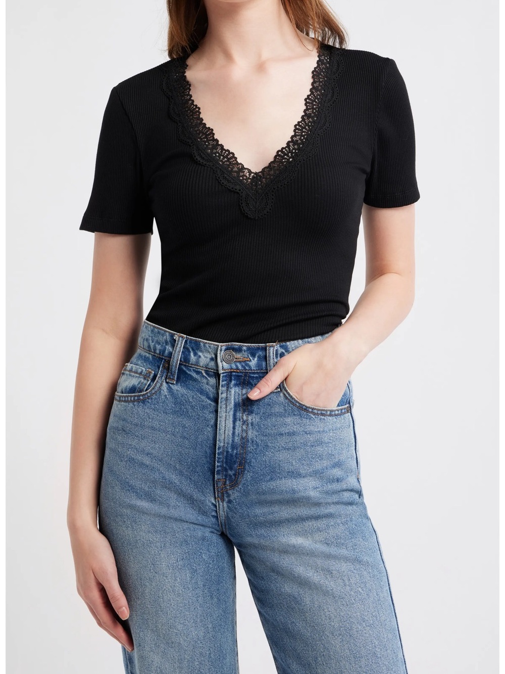 Like New! MADEWELL Jet Black Lace Trim V Neck Rib Top Size M